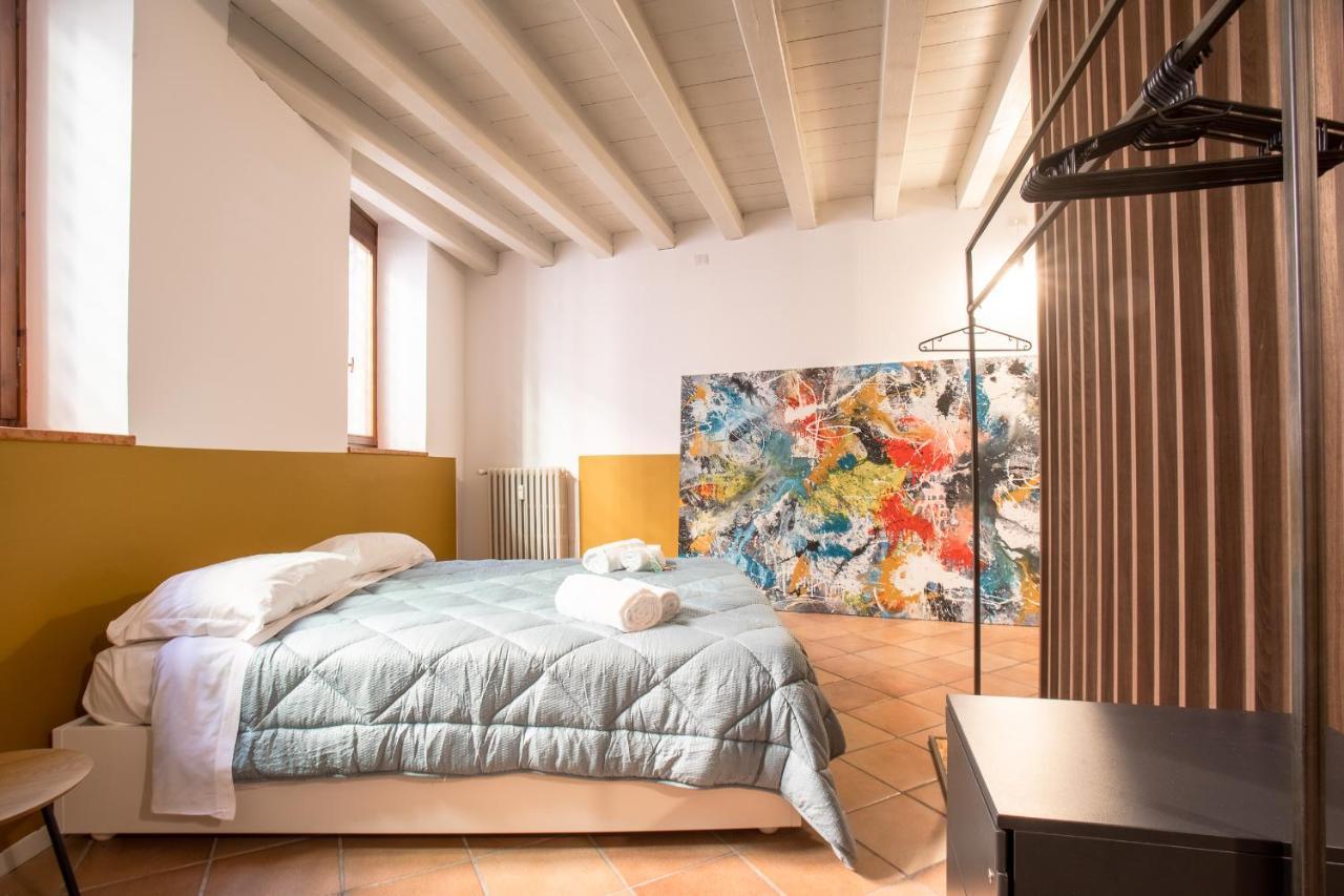 Arena, Center, Hospital - "The Yellow" Apartment Verona Exterior foto